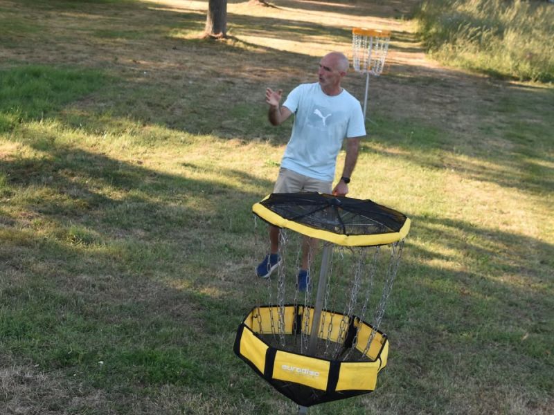 Mogelijk maandelijks oefenparcours na tweede discgolfclinic