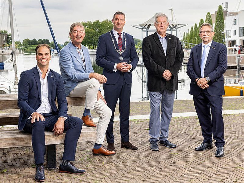 Vierde wethouder gezocht, een partijloze versterking voor het college