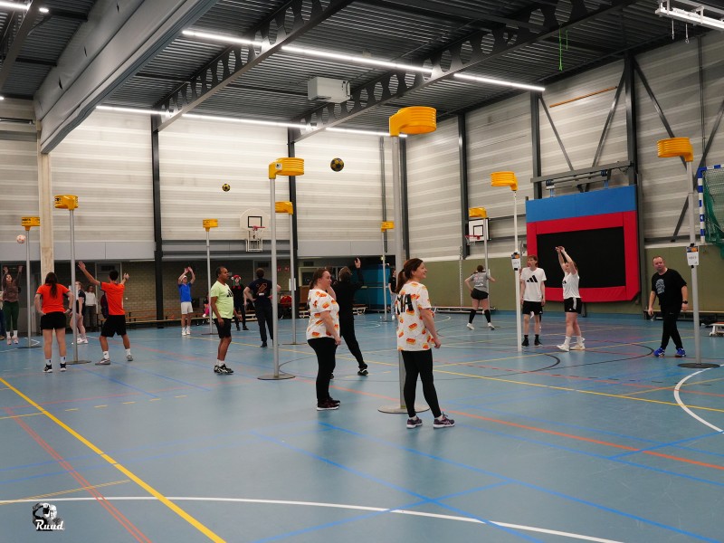 Clouding IT Oliebollentoernooi trekt volle sporthal