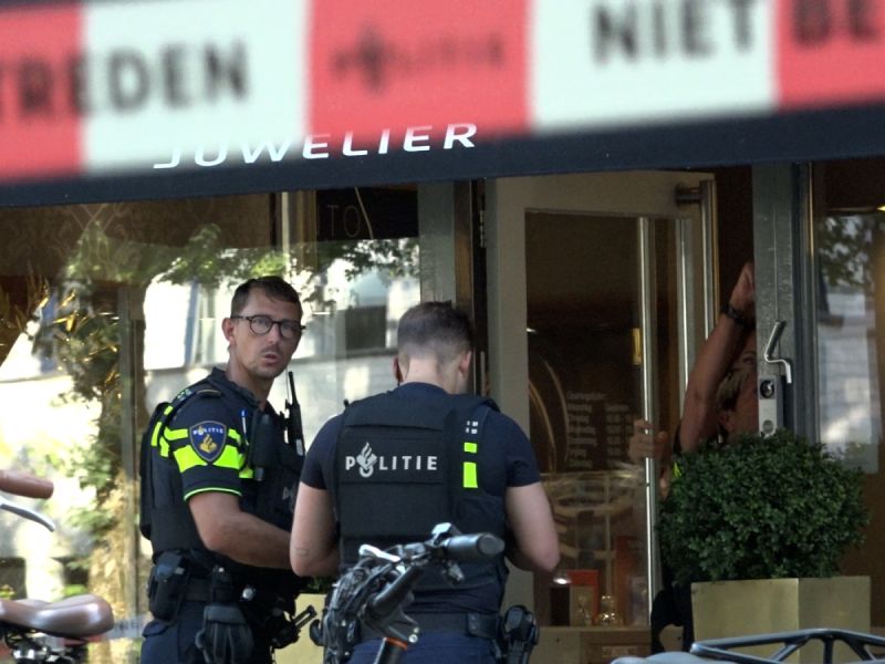 Minderjarige uit Zeewolde aangehouden na overval op juwelier