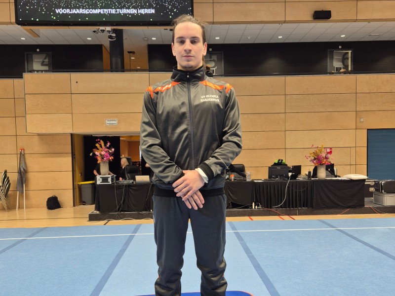 Jonathan Porteous verrast bij eerste kwalificatie turnen heren