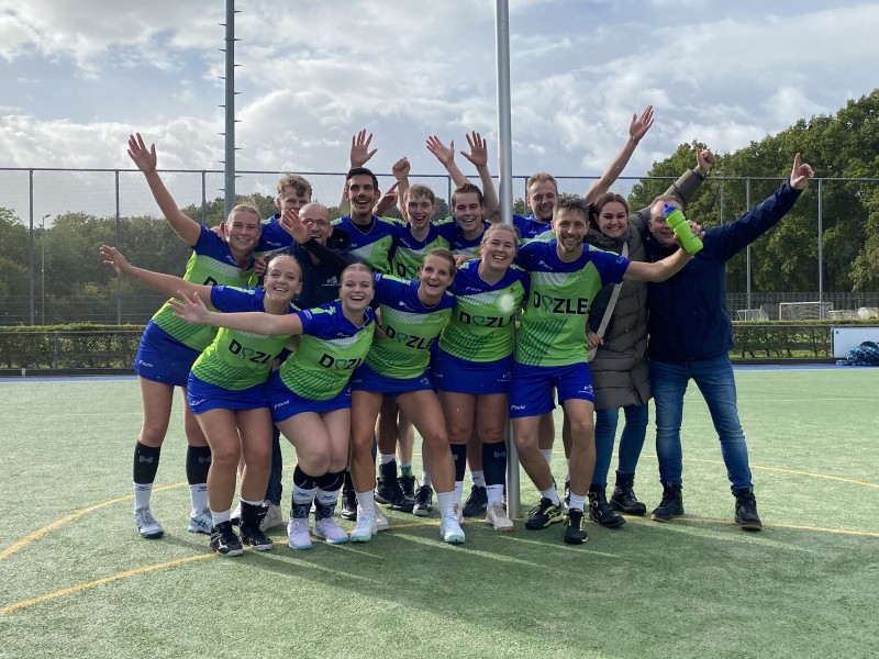 KV Wolderwijd/DYZLE promoveert na gelijkspel in Utrecht