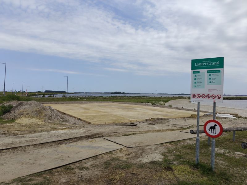 Lanterstrand fundering aanleg.