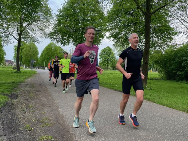 Recreatieve Avondloop trapt sportseizoen Zeewolde Atletiek af