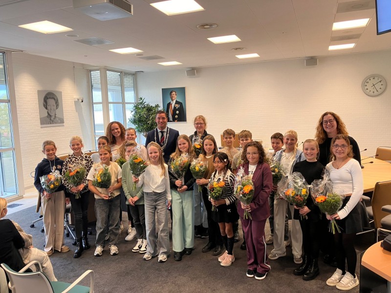 Jeugdraad Zeewolde officieel geïnstalleerd