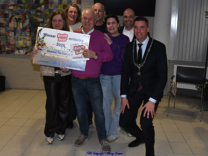 Rik Koumans uitgeroepen tot ‘Beste Buur 2025’ van Zeewolde