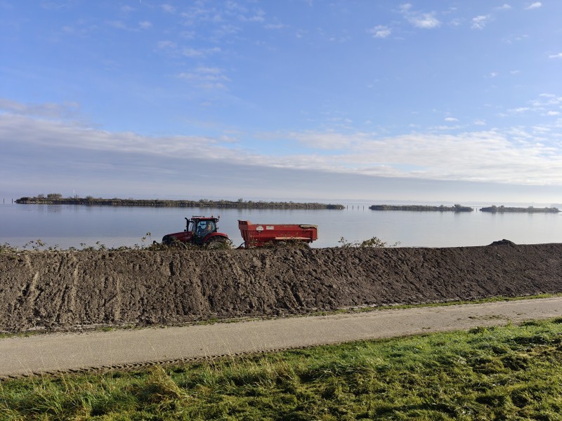 Bramen verwijderd bij stuifdijkje Lanterstrand