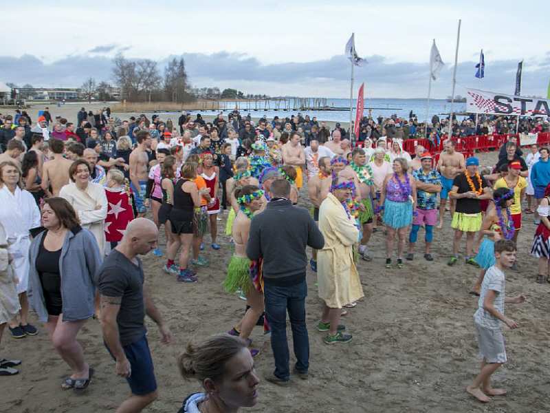 Rotary Nieuwjaarsduik 2019
