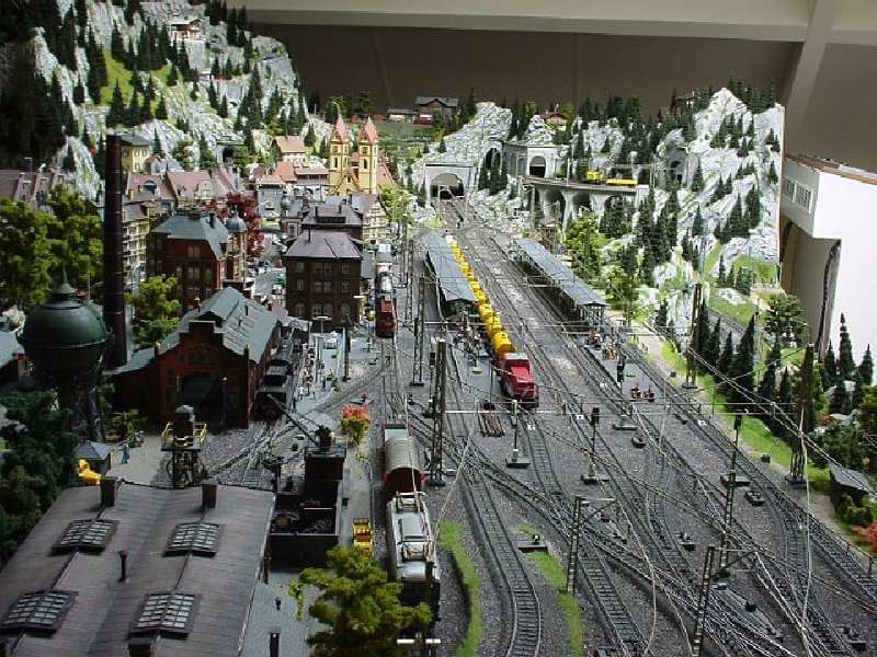 Modelspoorbaan (voorbeeld)