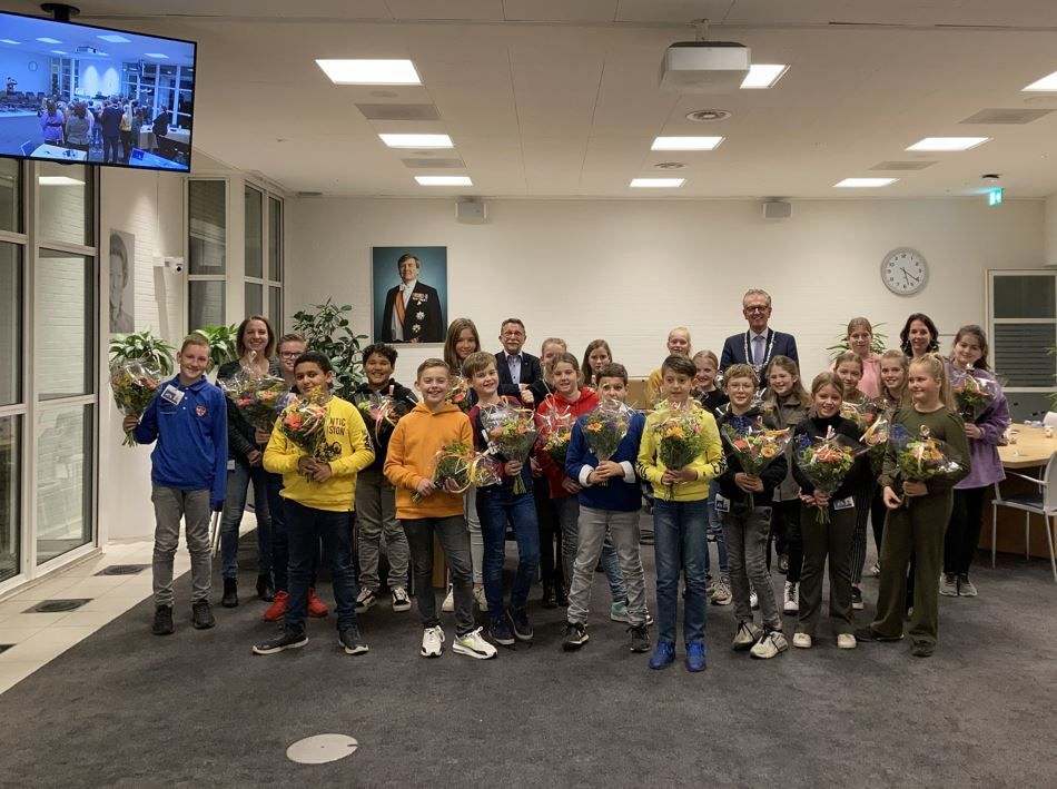 Jeugdraad geïnstalleerd door burgemeester