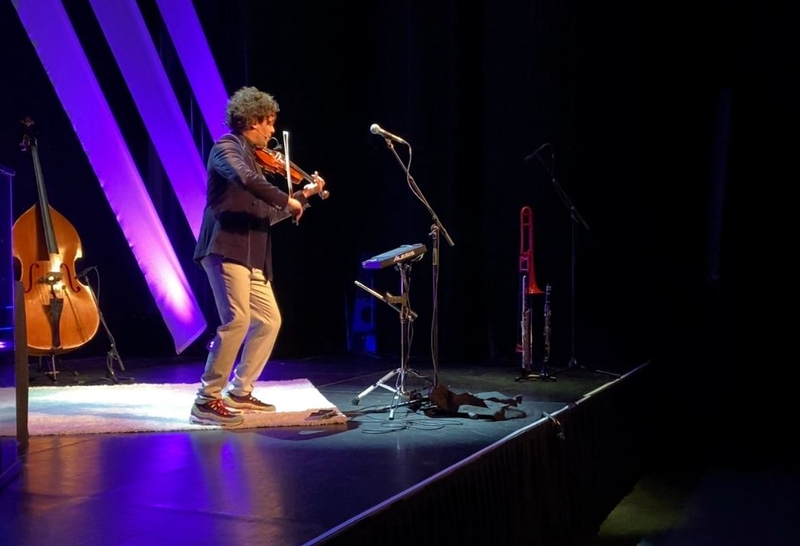 Eerste avondje uit bij Diederick’s debuut