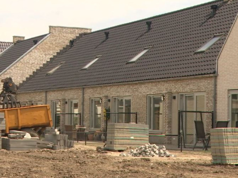 Eerste huizen woongemeenschap Molenhof opgeleverd
