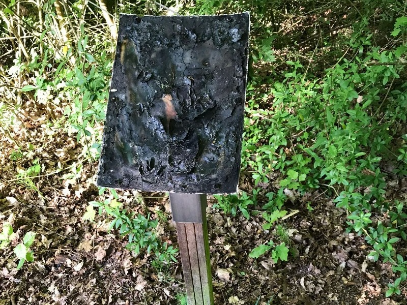 Informatiebordjes IVN vernield