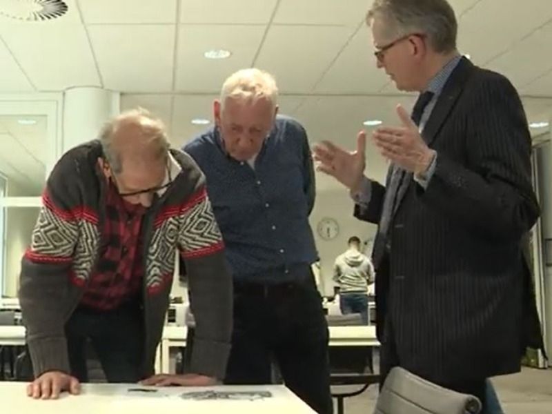 Vrijwilligers melden zich tijdens inloopavond azc Zeewolde