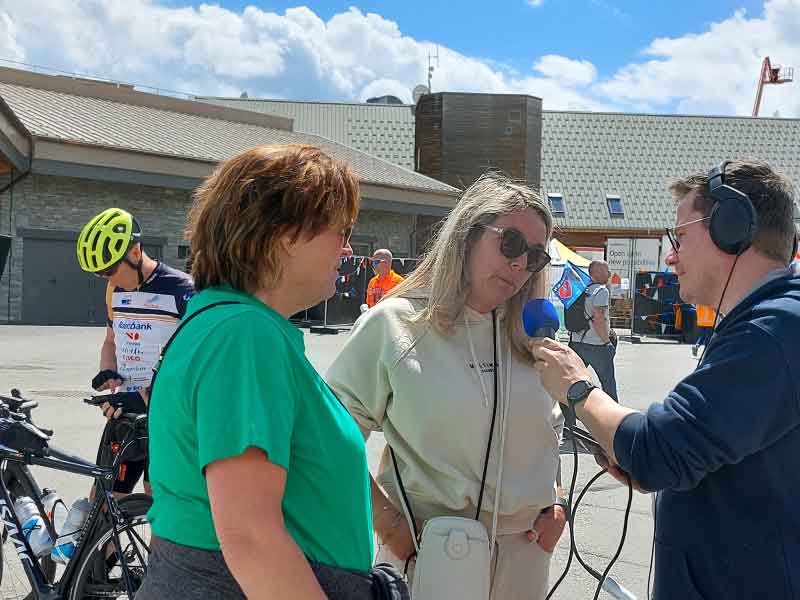 Lokale Omroep Zeewolde doet verslag van Alpe d’Huzes in Frankrijk	