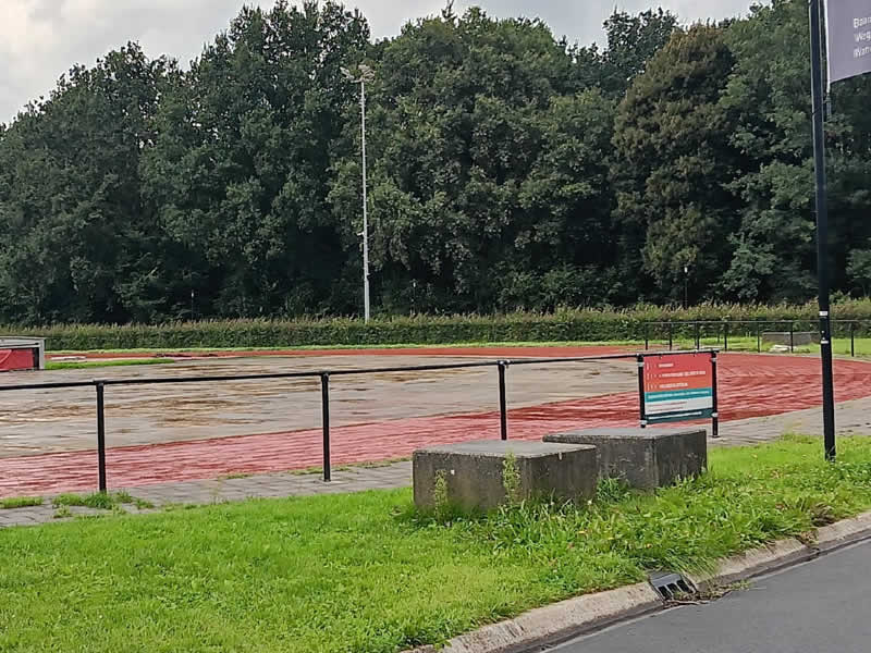 Herstel atletiekbaan neemt meer tijd in beslag