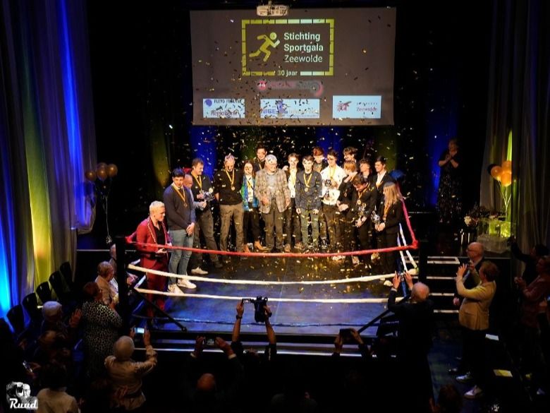 Feest en acrobatiek bij Sportgala Zeewolde