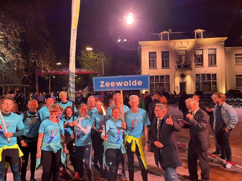 Vrijheidsvuur lopend naar Zeewolde