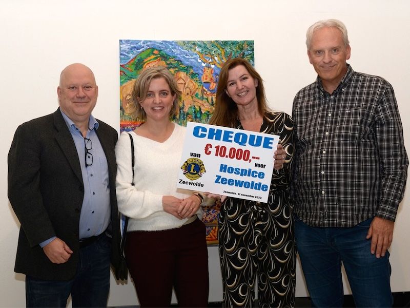 Lionsclub Zeewolde versterkt dorpsleven met twee bijzondere donaties
