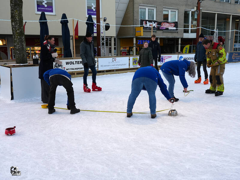 Mafketels 2.0 winnen fluitketelschuiven bij Zeewolde Winterworld
