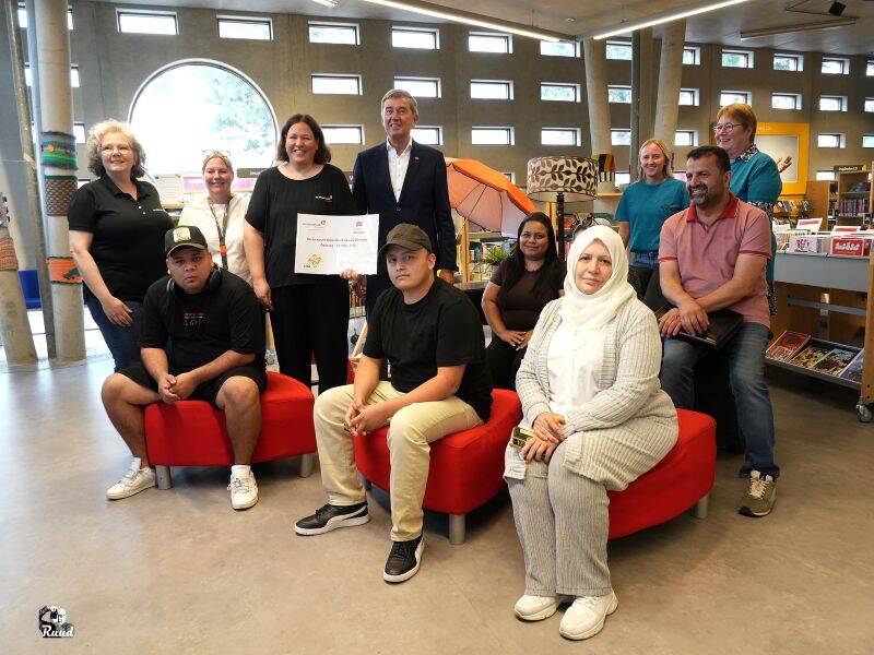 Bibliotheek en gemeente starten servicepunt in AZC Zeewolde