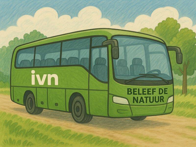 Animatie van groene bus met letters erop.