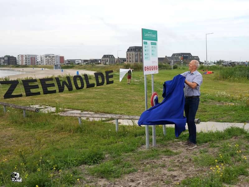 Lanterstrand geopend
