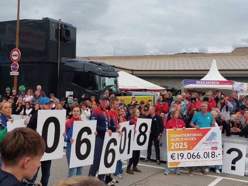 Zeewolde haalt bijna één ton op voor onderzoek naar kanker