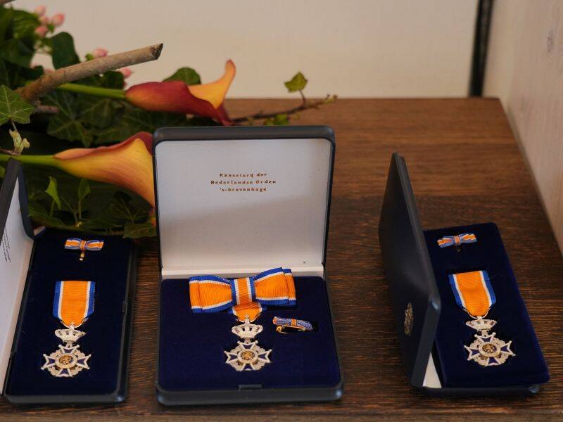 Koninklijke onderscheiding lintjes