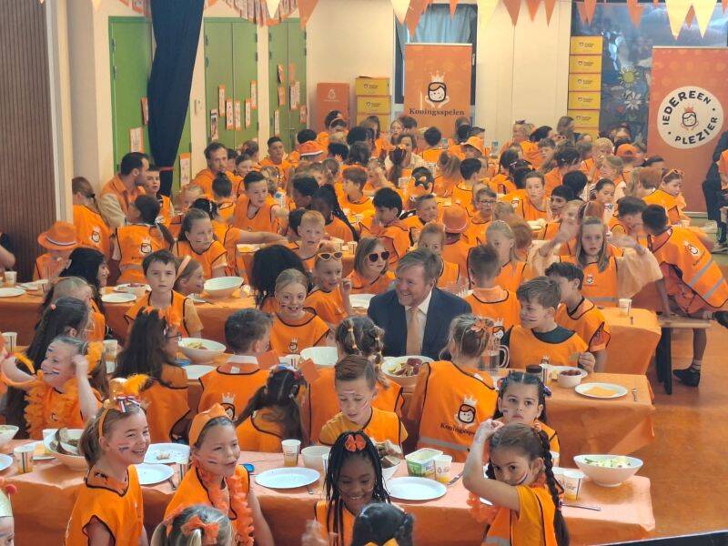 Koning bij koningsontbijt Zeewolde