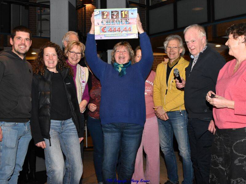 Spanning, strijd en verbinding bij tiende editie dorpsquiz Zeewolde ‘K WIS’T