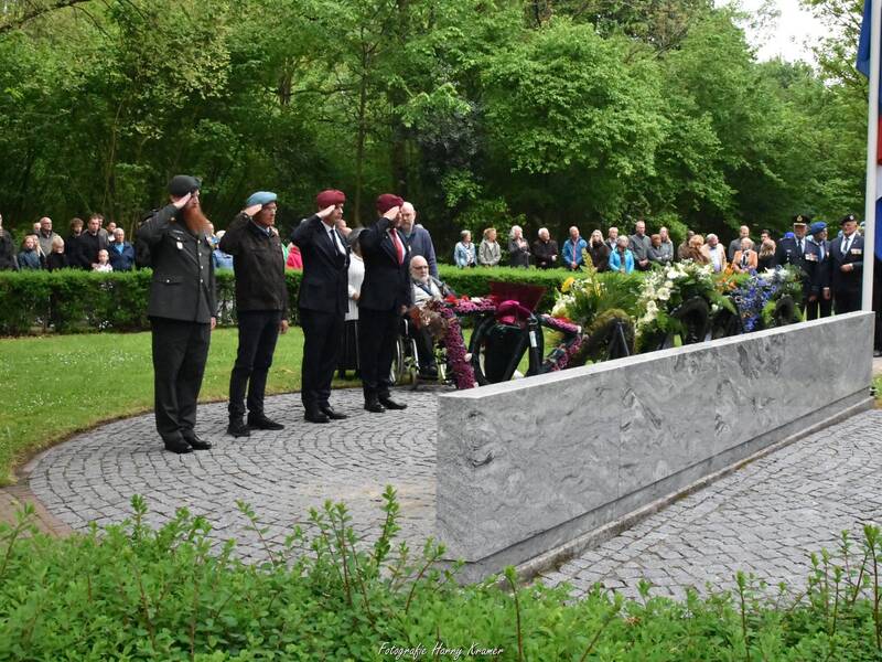 Dodenherdenking in Zeewolde verbindt generaties met verhalen uit de oorlog (2026)
